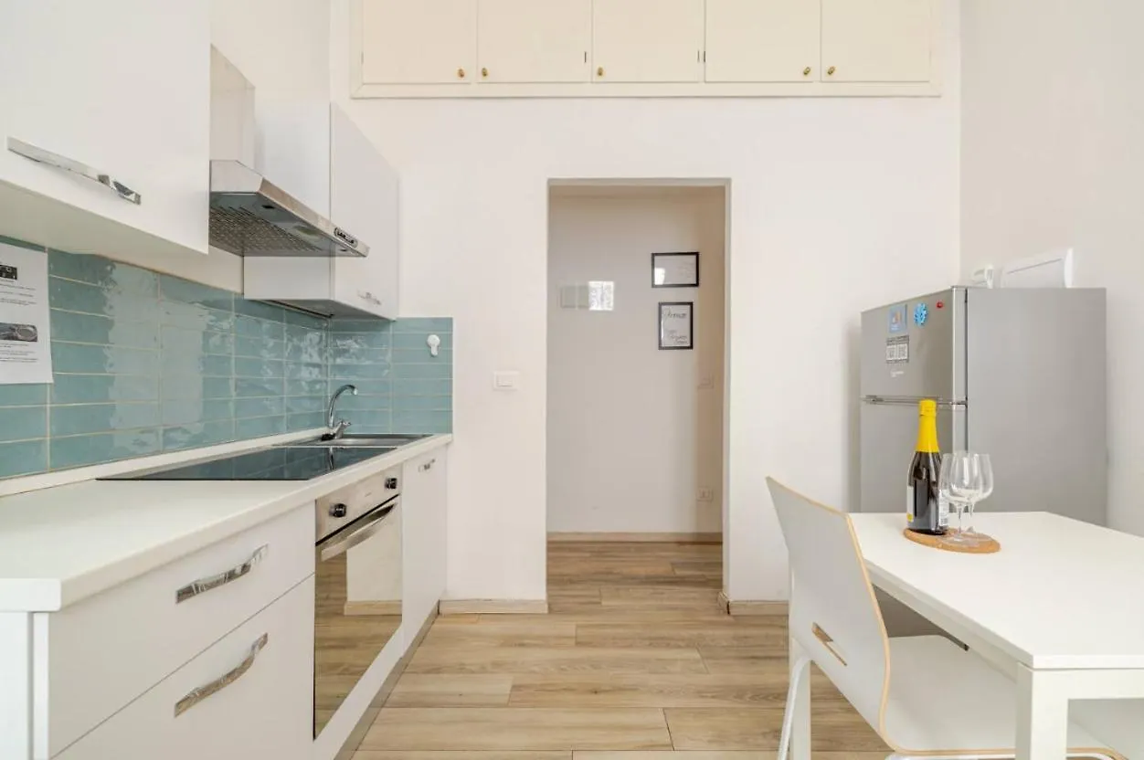 The Smart Choice Apartments Florence Italy